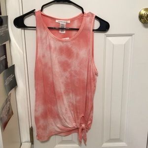 Caution to the wind tank top